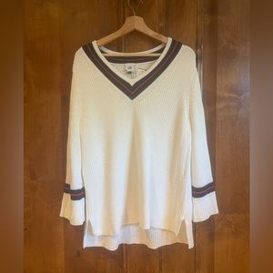 Cabi V Neck White Blue Red Tennis Sweater Vintage Style size large Cotton nylon